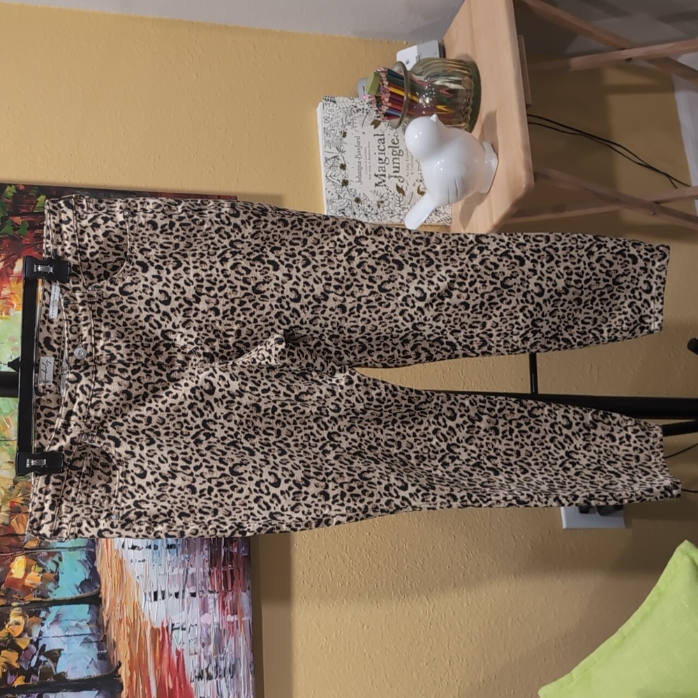 Wonderly animal print 16